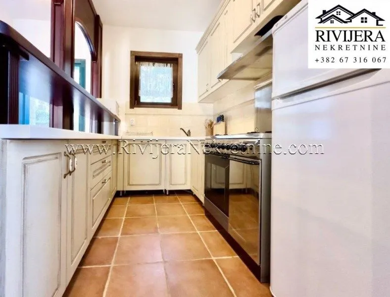 Sale, two bedroom apartment, 92m², Kostanjica, Kotor
