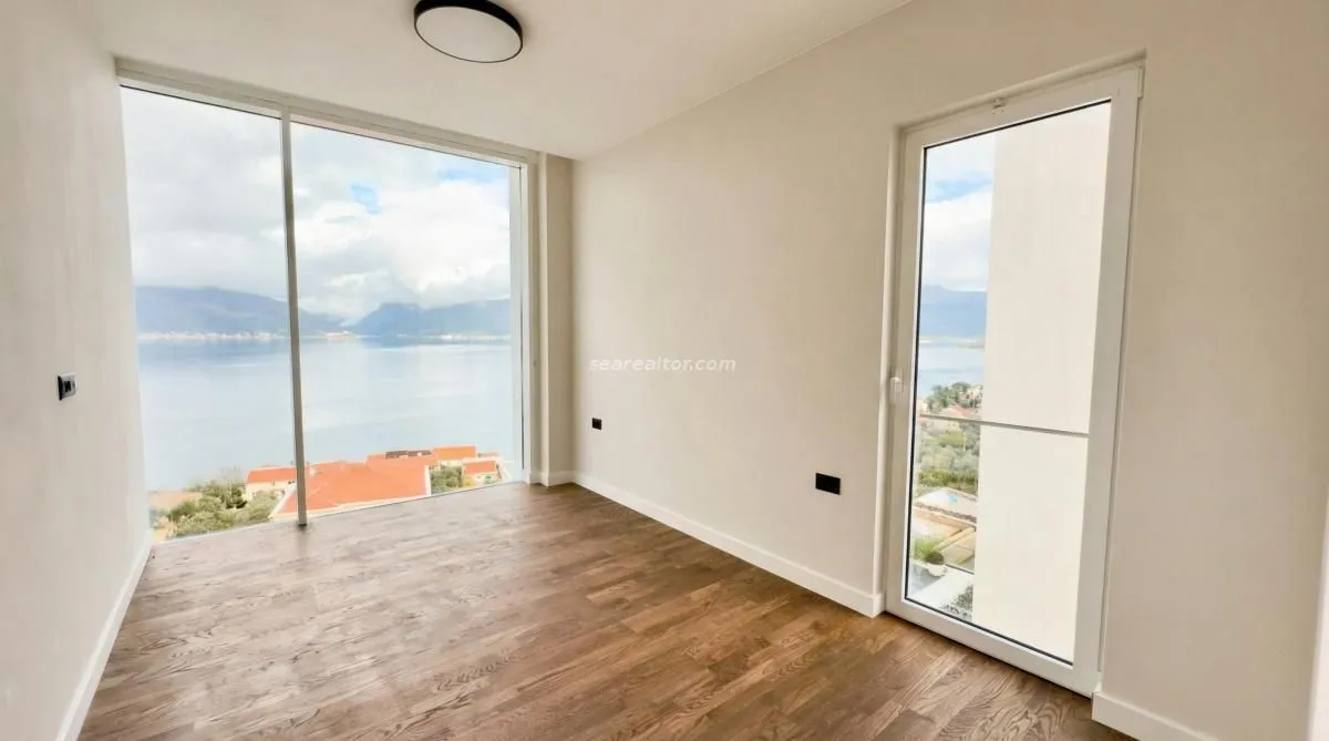 Prodaja, dvosoban stan, 119m², Krašići, Tivat