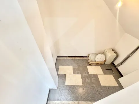 Rent, three bedroom apartment, 180m², Pobrežje, Podgorica - image 16