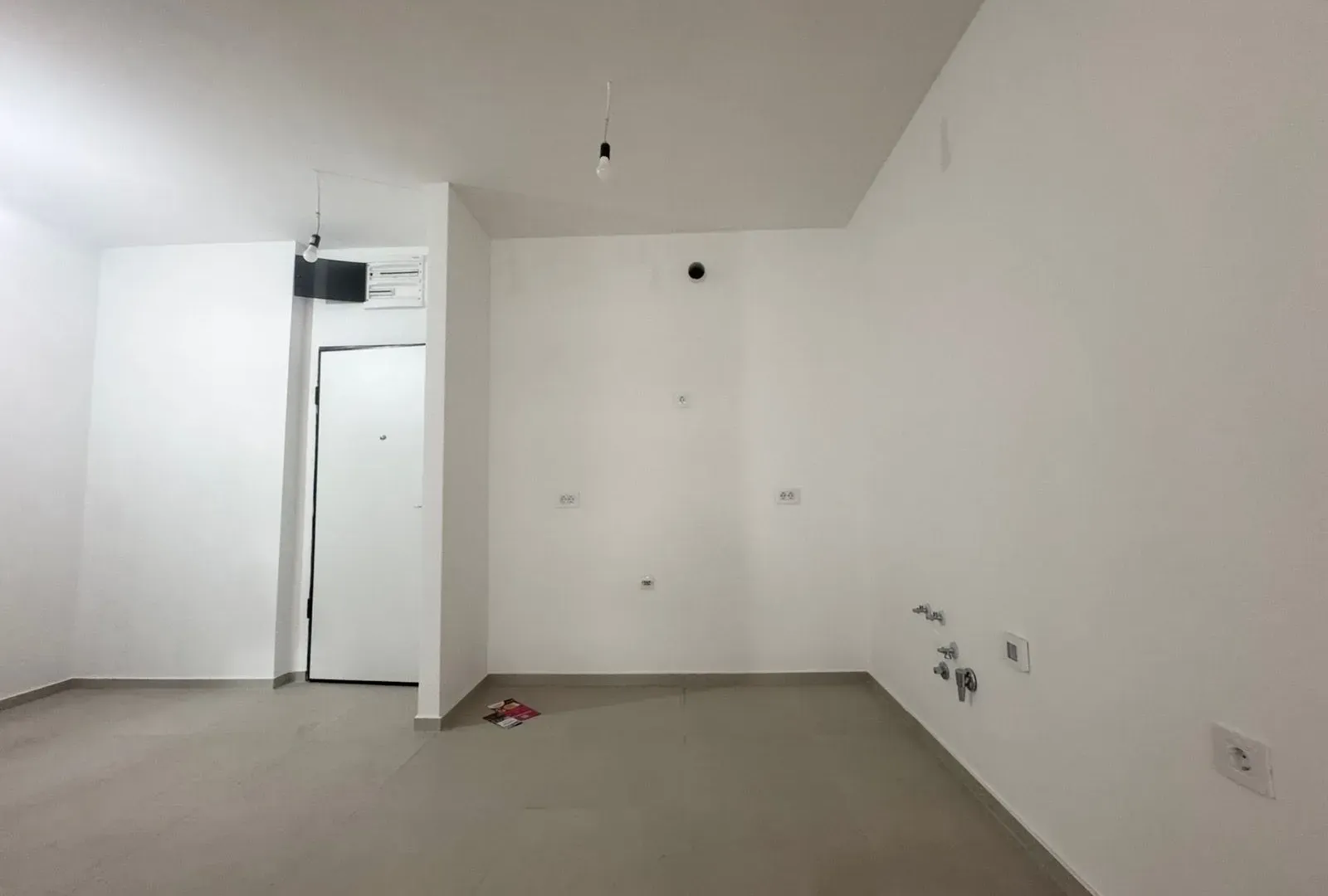Prodaja, jednosoban stan, 46m², Stari Aerodrom, Podgorica
