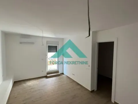 Sale, one bedroom apartment, 34m², Cvetkova Pijaca, Zvezdara Sve Podlokacije - image 6