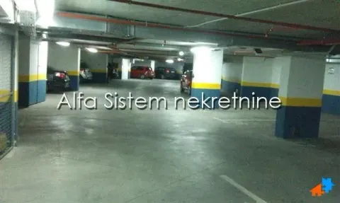 Izdavanje, trosoban stan, 85m², Stari Grad, Beograd - image 23