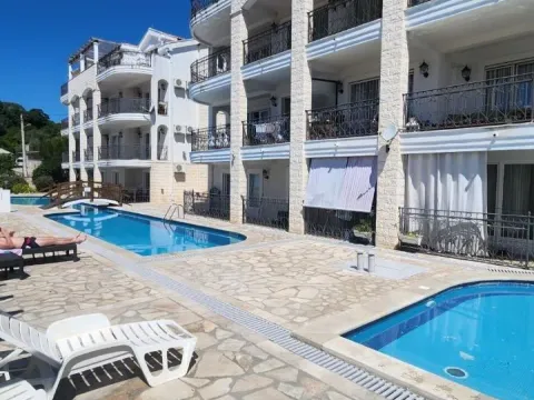 Izdavanje, jednosoban stan, 38m², Đenovići, Herceg Novi - image 10