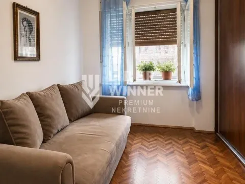 Prodaja, dvosoban stan, 46m², Vračar Hram, Vračar Sve Podlokacije - image 1
