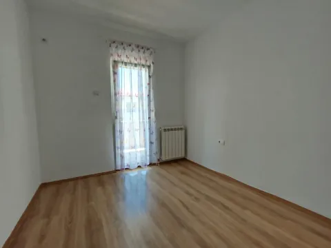 Rent, apartment, 95m², Donja Gorica, Podgorica - image 8