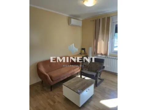 Izdavanje, dvosoban stan, 37m², Zemun Sve Podlokacije, Beograd - image 2