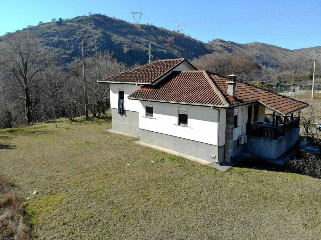Rent, house, 200m², Podgorica, Crna Gora