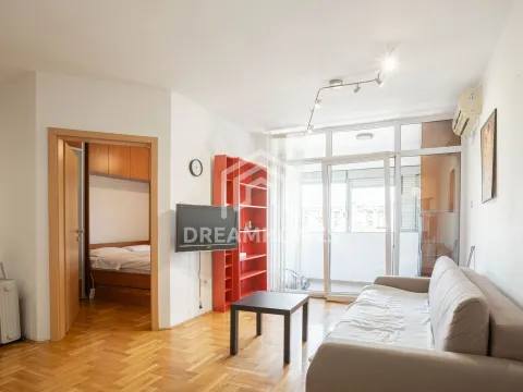 Rent, one bedroom apartment, 50m², Kruševac, Podgorica - image 1