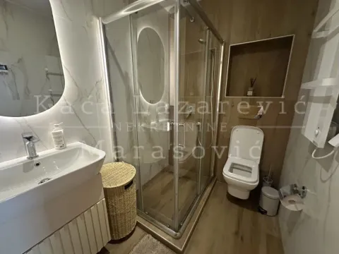 Rent, one bedroom apartment, 47m², Stari Grad, Beograd - image 13