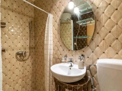 Prodaja, stan, 58m², Kotor, Crna Gora - image 3