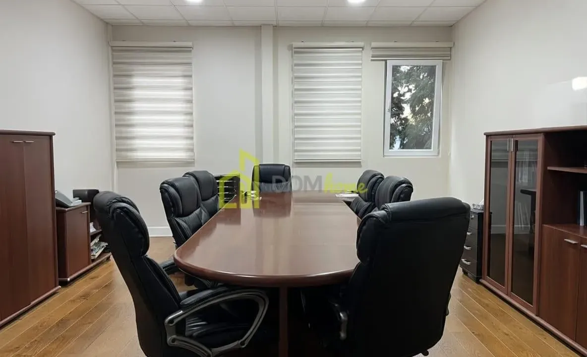 Rent, office space, 1842m², Zabjelo, Podgorica