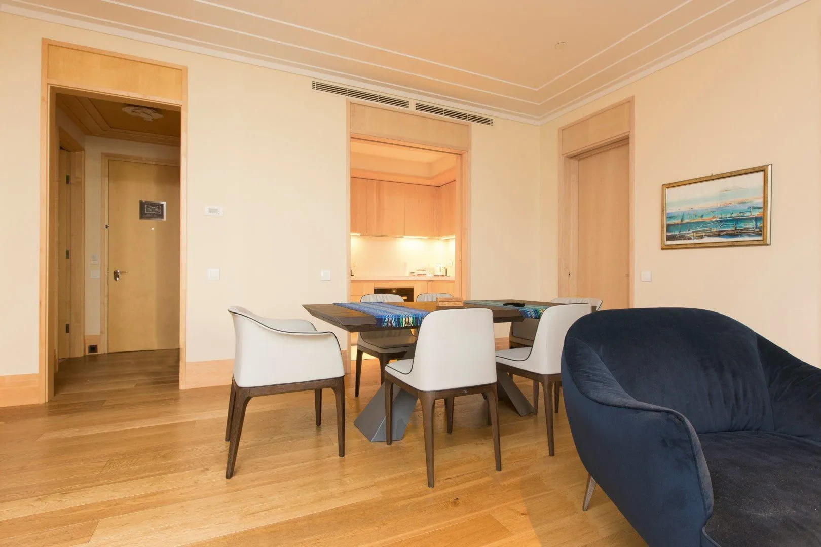 Prodaja, dvosoban stan, 130m², Porto Montenegro, Tivat