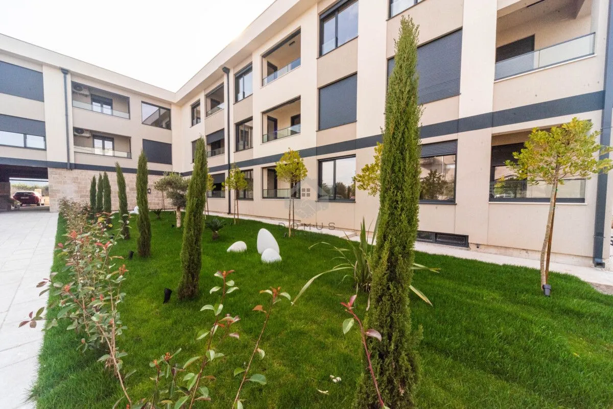 Prodaja, dvosoban stan, 85m², Donja Gorica, Podgorica