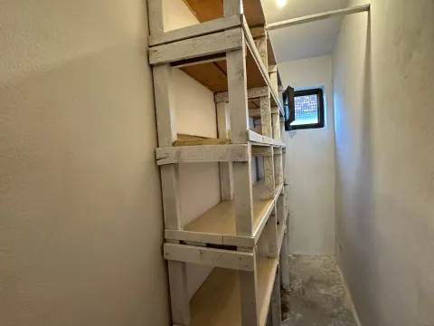 Izdavanje, dvosoban stan, 80m², Masline, Podgorica - image 7