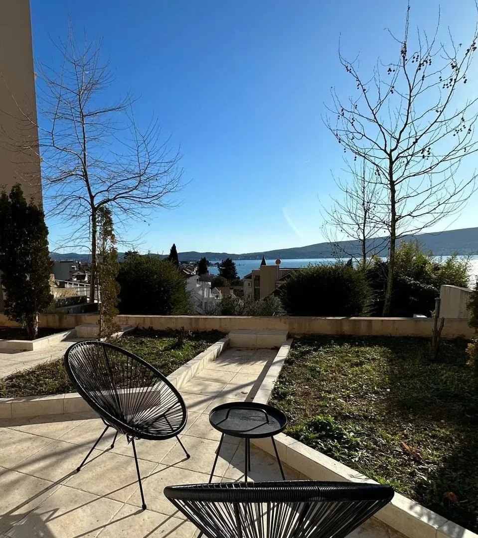 Prodaja, stan, 68m², Tivat, Crna Gora