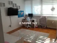 Izdavanje, trosoban stan, 75m², Banovo Brdo, Beograd - image 14