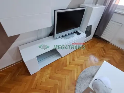 Rent, apartment, 23m², Bulevar Oslobodjenja, Novi Sad Sve Podlokacije - image 3