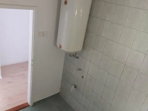 Sale, three bedroom apartment, 61m², Bulevar Oslobodjenja, Novi Sad Sve Podlokacije - image 17