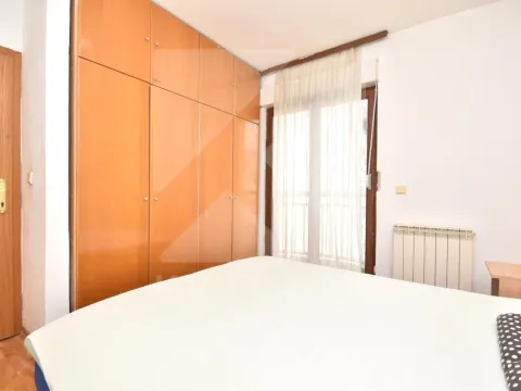 Izdavanje, jednosoban stan, 50m², Stari Aerodrom, Podgorica - image 8