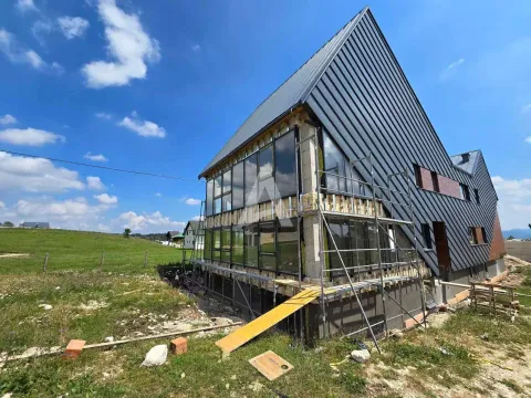 Prodaja, jednosoban stan, 33m², Žabljak, Crna Gora - image 15