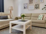 Prodaja, trosoban stan, 78m², Bečići, Budva - image 3