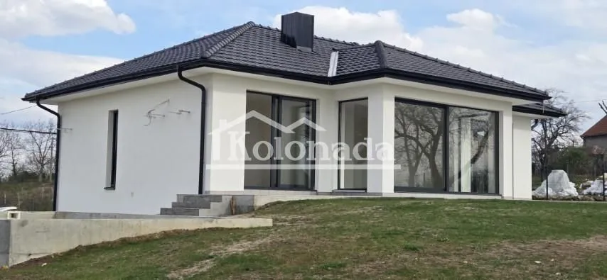 Prodaja, kuća, 169m², Sopot, Beograd