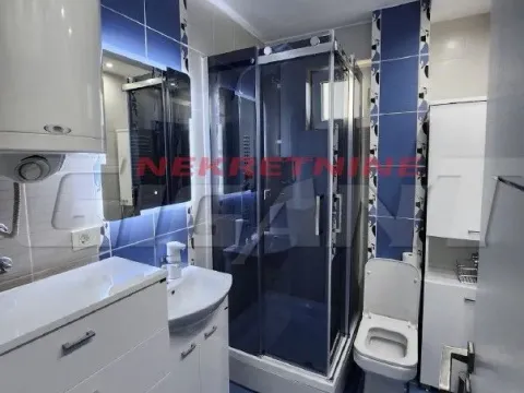 Izdavanje, trosoban stan, 79m², Čukarica, Beograd - image 12