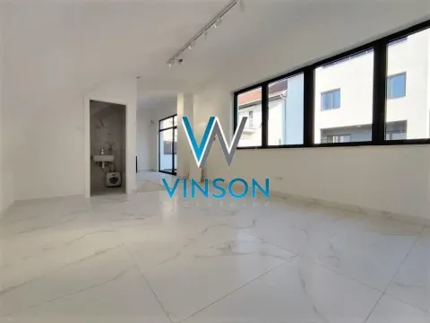 Izdavanje, poslovni prostor, 147m², Centar, Novi Sad - image 13