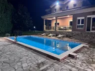 Rent, house, 330m², Golubovci, Podgorica - image 5