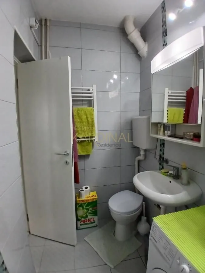 Prodaja, dvosoban stan, 66m², Centar, Jagodina