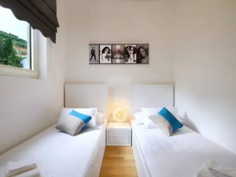 Izdavanje, dvosoban stan, 46m², Gospoština, Budva - image 10