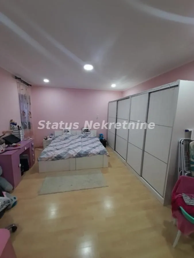 Prodaja, kuća, 136m², Futog, Novi Sad Sve Podlokacije