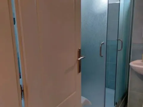 Izdavanje, trosoban stan, 70m², Pejton, Podgorica - image 12