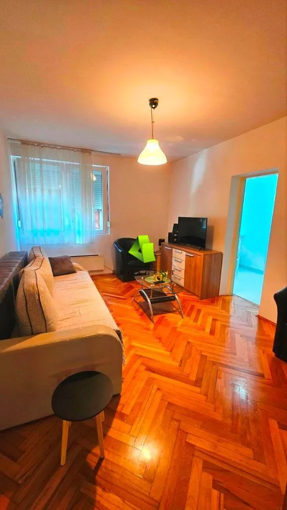 Rent, three bedroom apartment, 65m², Medijana, Niš