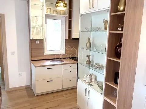 Izdavanje, stan, 67m², Tivat, Crna Gora - image 3