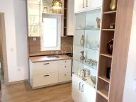 Izdavanje, stan, 67m², Tivat, Crna Gora - image 3