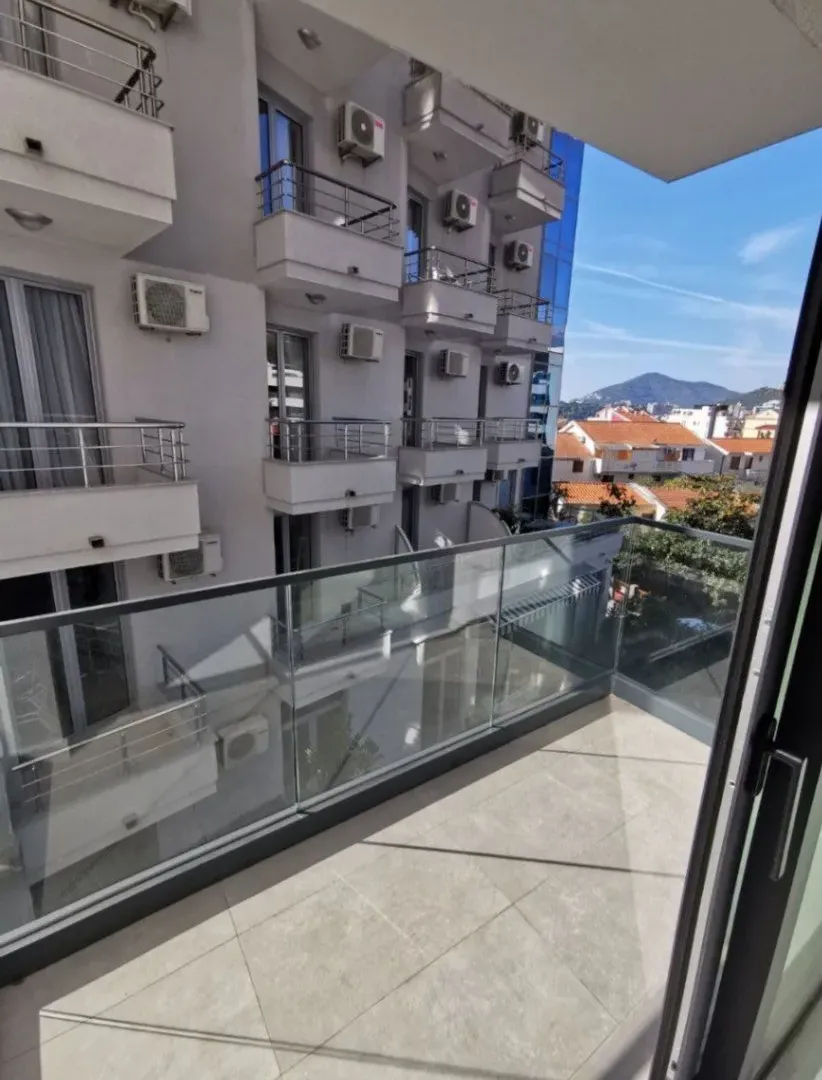 Sale, one bedroom apartment, 42m², Rafailovići, Budva