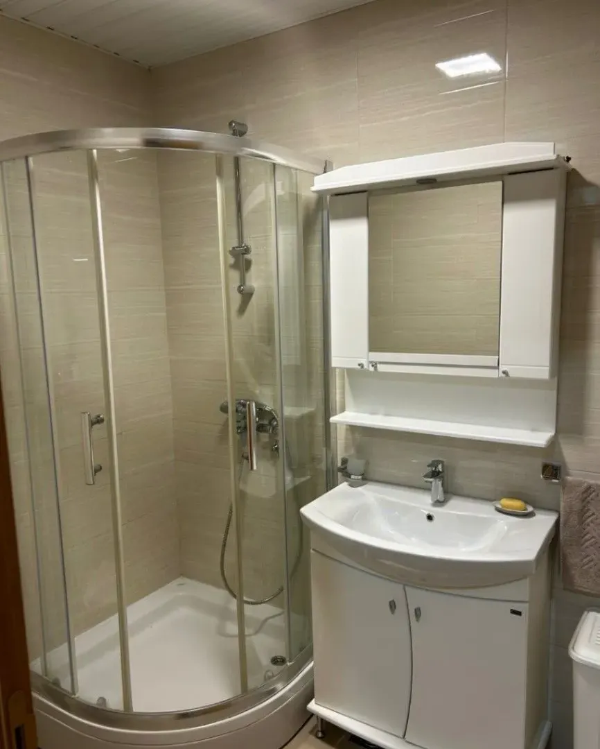 Izdavanje, dvosoban stan, 64m², City Kvart, Podgorica