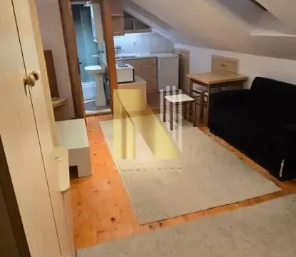 Izdavanje, garsonjera, 25m², Centar, Novi Sad - image 6