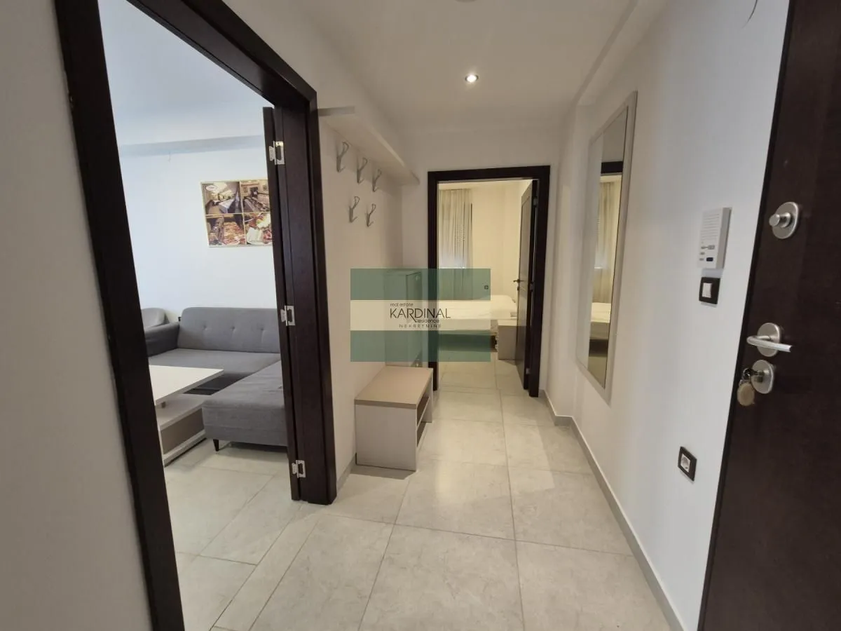 Prodaja, trosoban stan, 72m², Aqua park, Jagodina