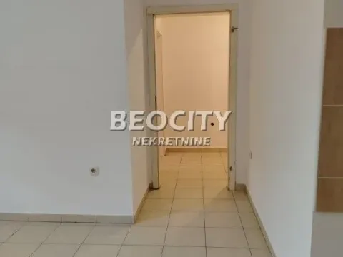 Sale, two bedroom apartment, 37m², Centar, Novi Sad - image 6