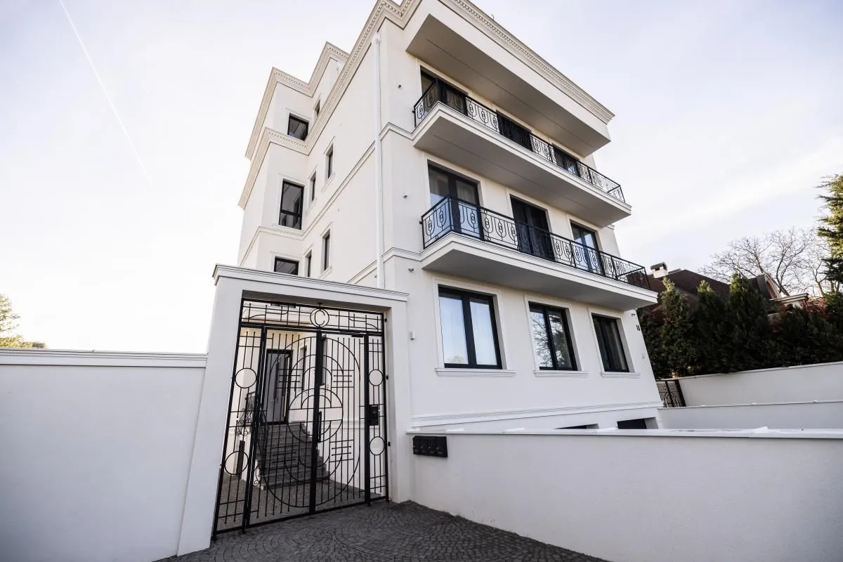 Izdavanje, stan, 131m², Sremska Kamenica, Petrovaradin