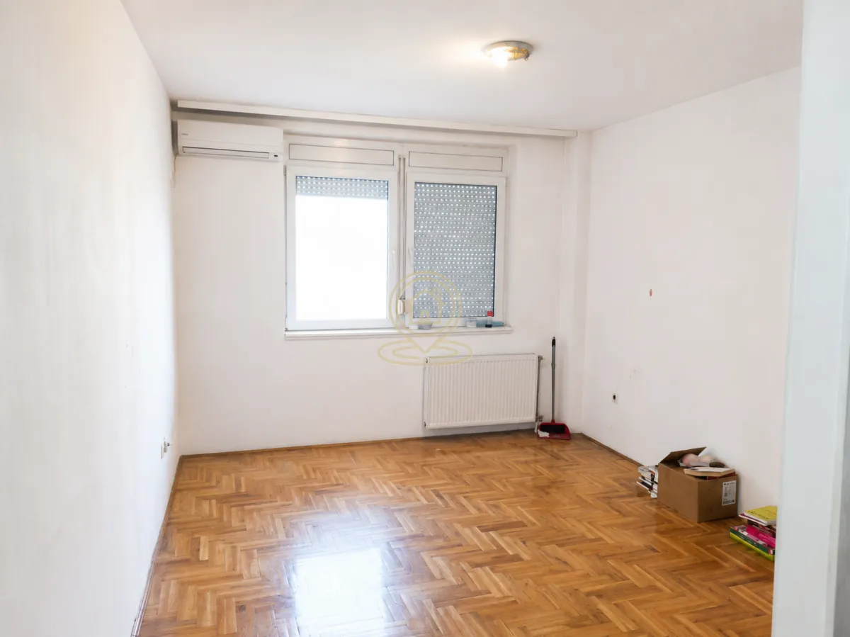 Izdavanje, dvosoban stan, 60m², Sajmište, Novi Sad