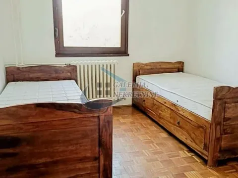 Izdavanje, trosoban stan, 78m², Cerak, Beograd - image 4