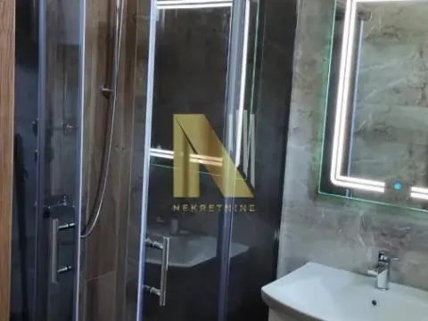 Rent, office space, 350m², Petrovaradin, Novi Sad - image 14