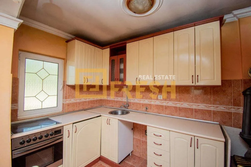Rent, house, 300m², Zabjelo, Podgorica