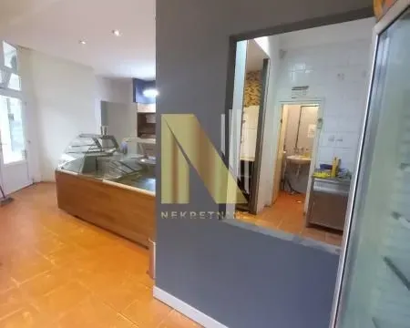 Izdavanje, poslovni prostor, 68m², Grbavica, Novi Sad Sve Podlokacije - image 3