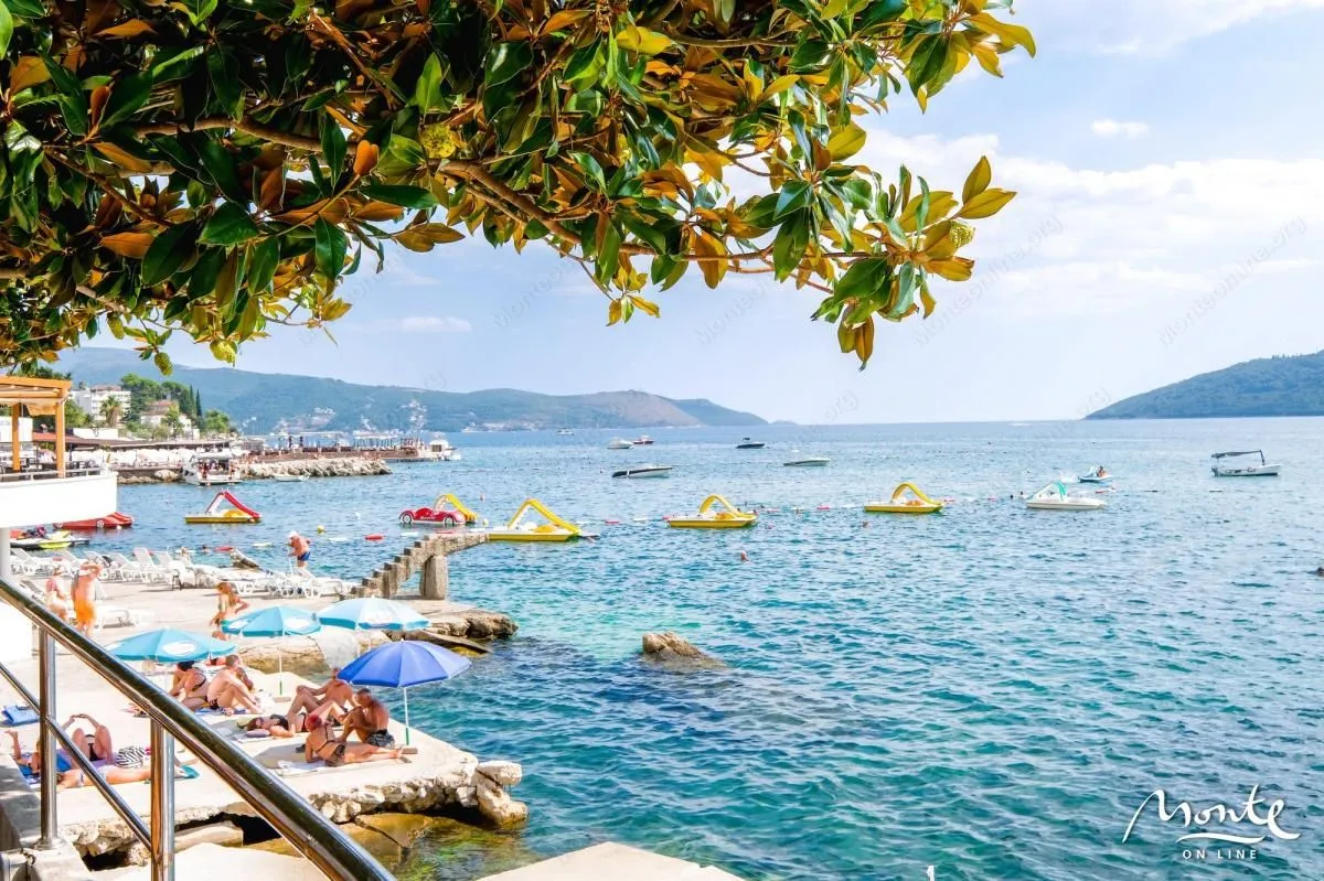 Prodaja, jednosoban stan, 64m², Igalo, Herceg Novi