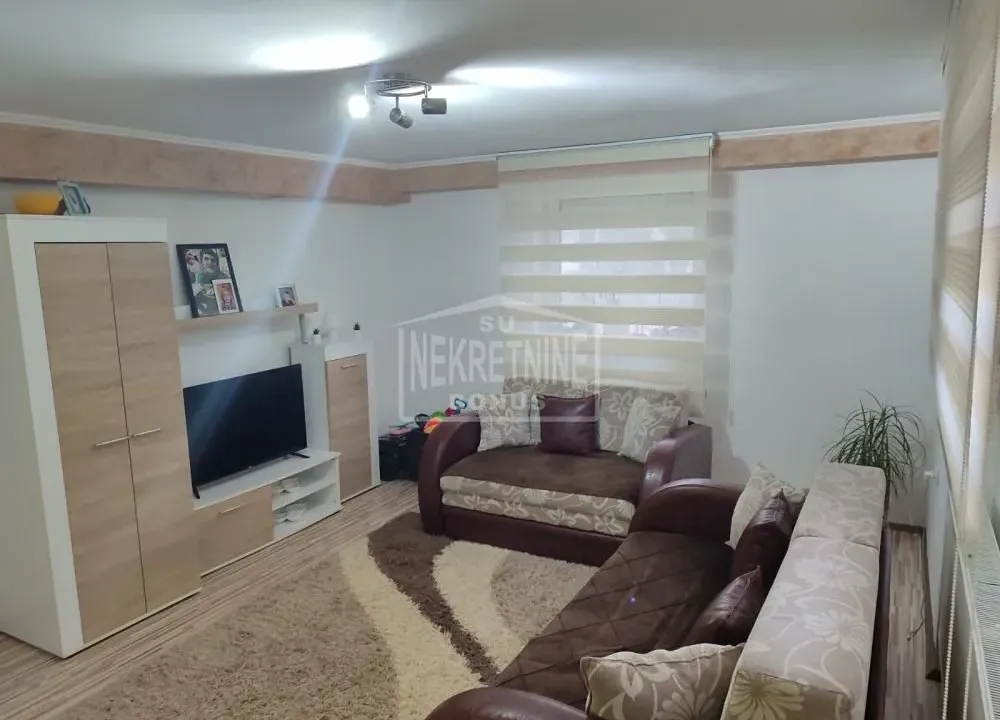 Prodaja, kuća, 92m², Peščara, Subotica