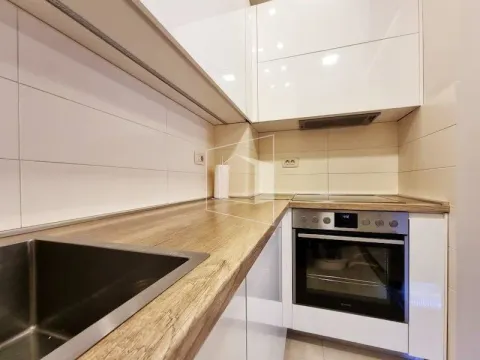 Izdavanje, stan, 47m², City Kvart, Podgorica - image 7